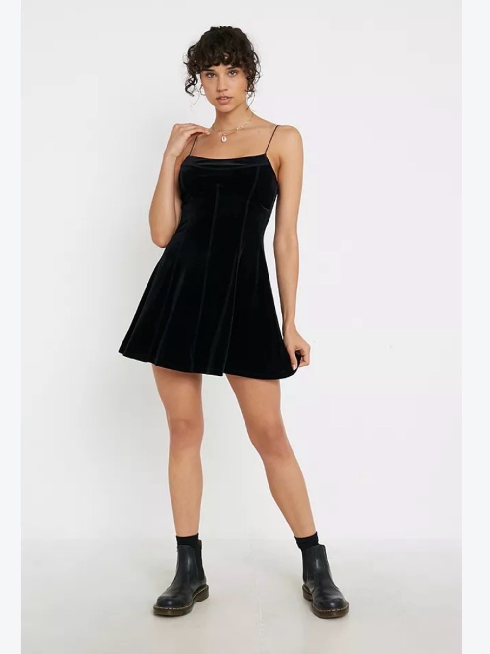 Lily Rose Black Velvet Spaghetti-Strap Mini Dress